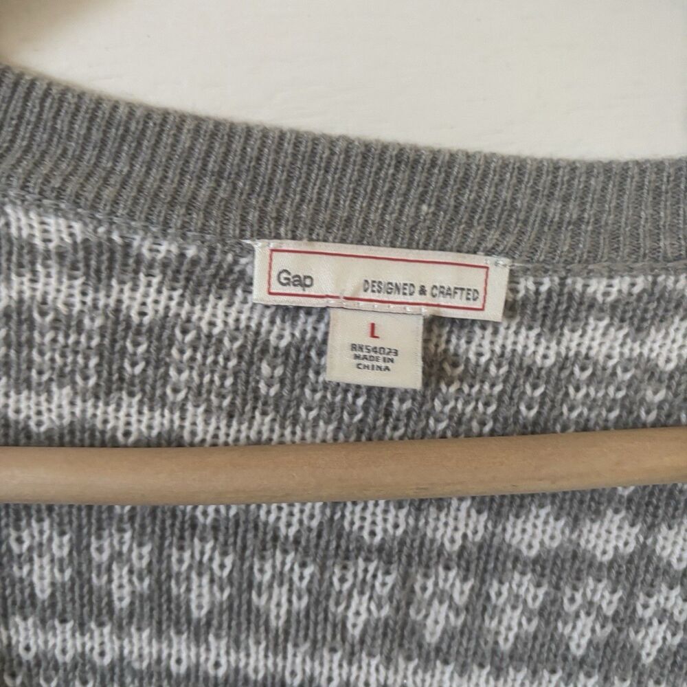 Gap Womens Fair Isle Cardigan Sweater Size‎ Large V Neck Christmas Holiday Hygge - Picture 6 of 12
